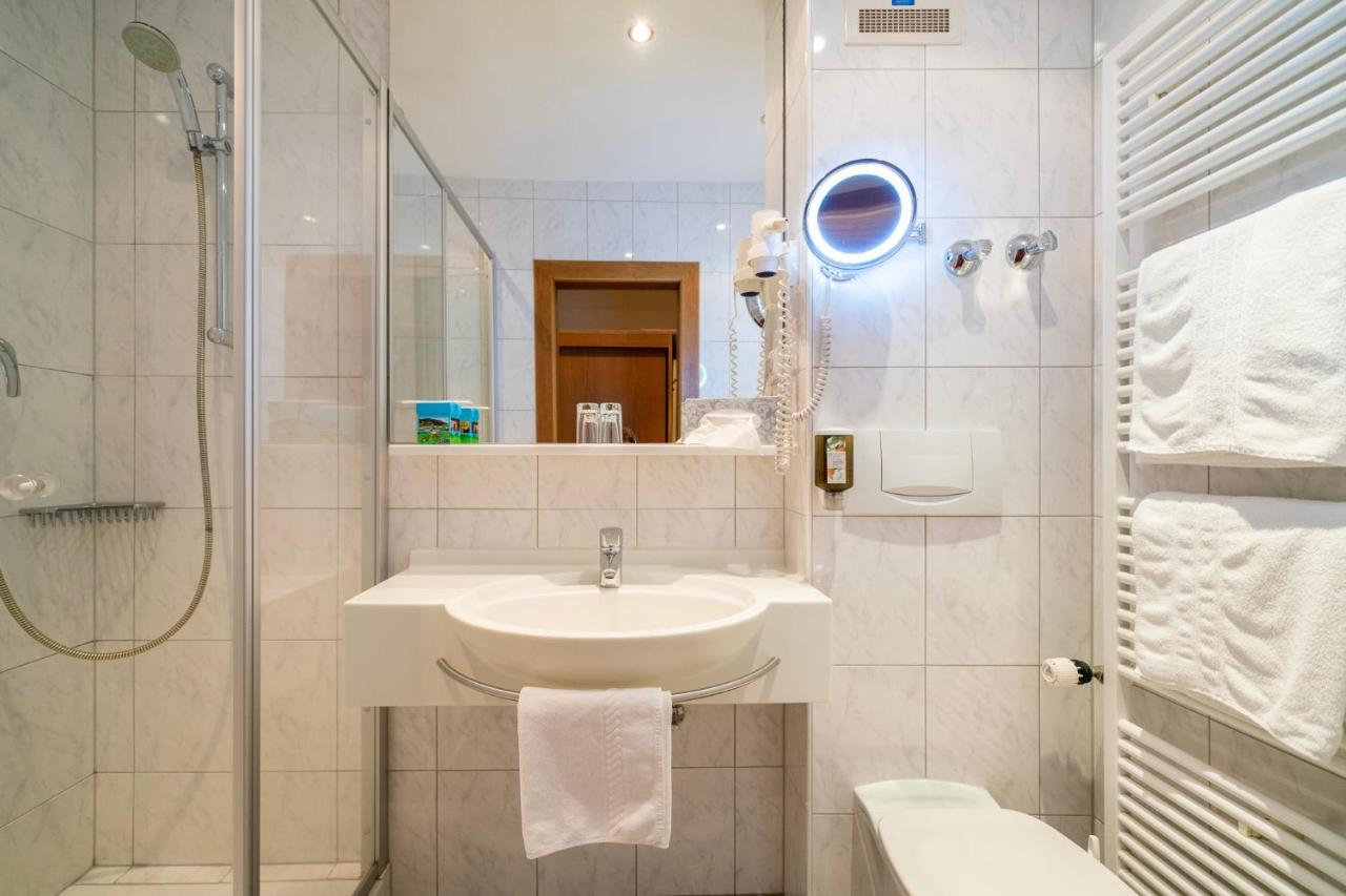 Hotel Alte Post 펠뎀시 외부 사진