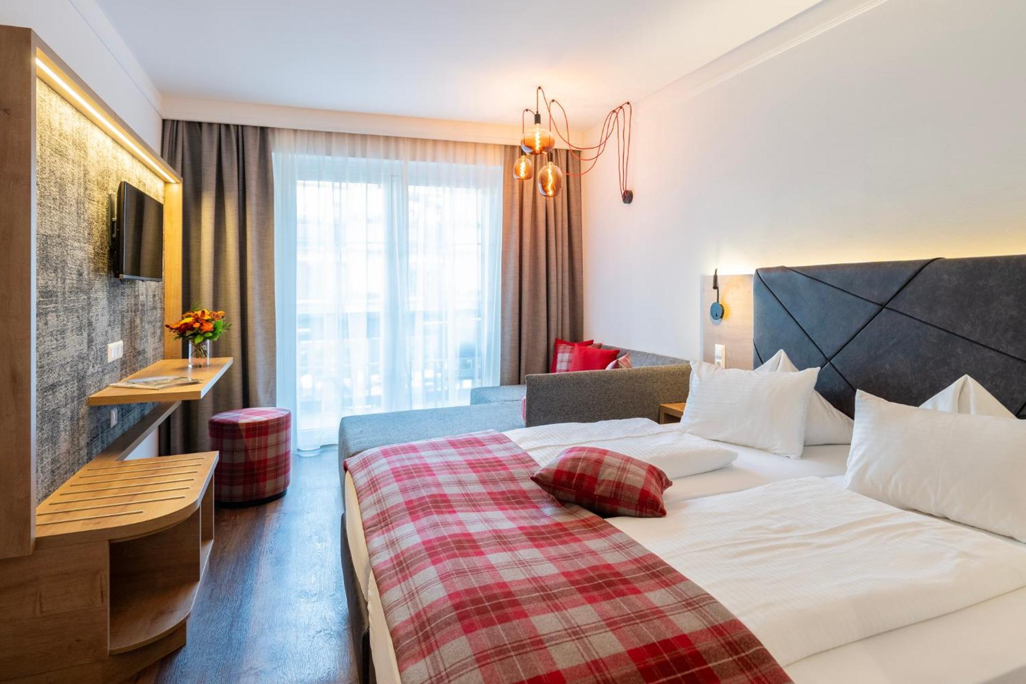 Hotel Alte Post 펠뎀시 외부 사진