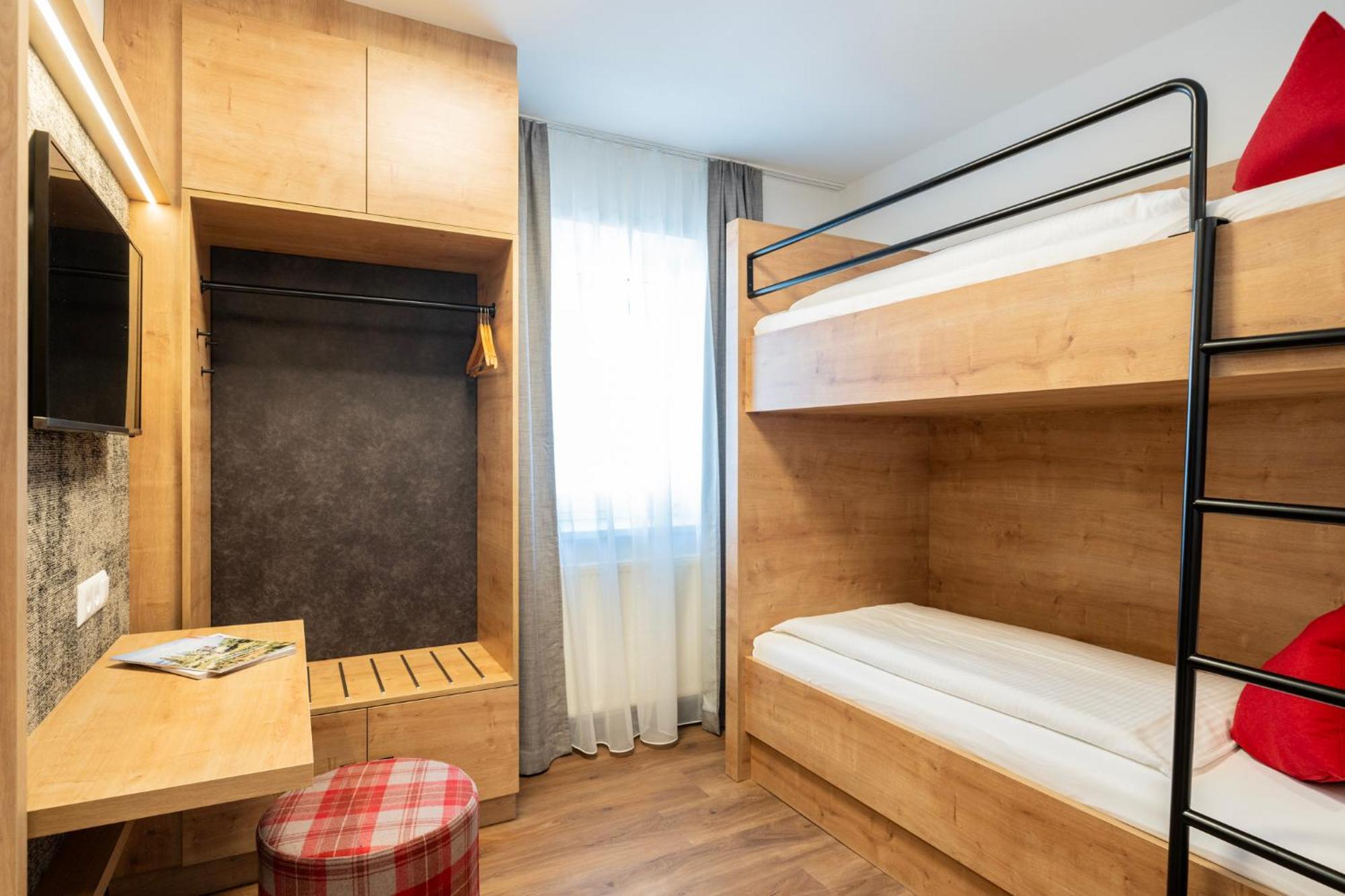 Hotel Alte Post 펠뎀시 외부 사진