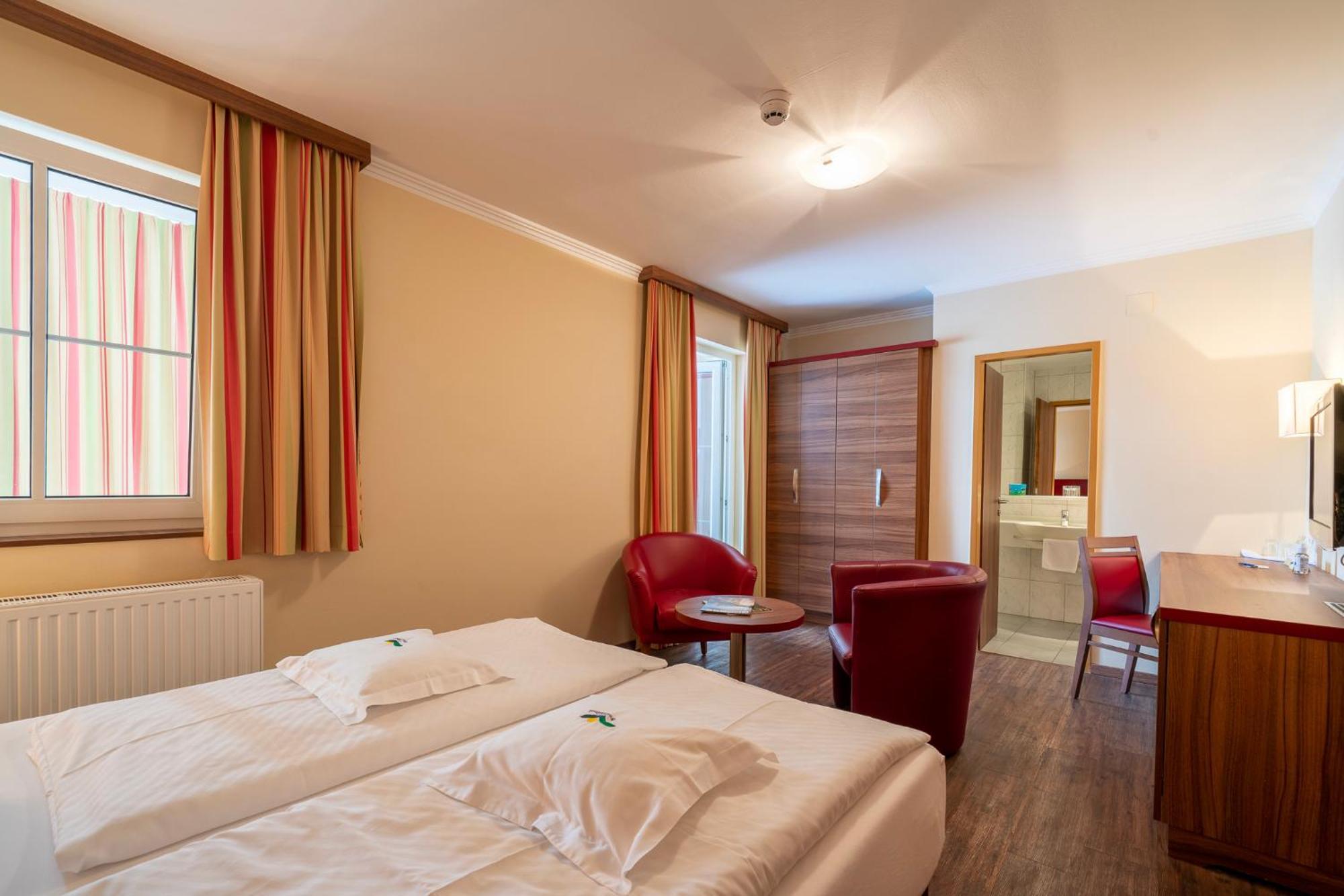 Hotel Alte Post 펠뎀시 외부 사진
